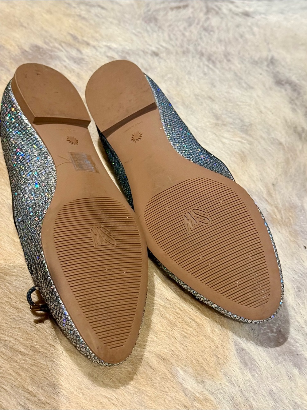 Stuart Weitzman Glittery Silver Rhinestone Ballet Flats with Bow 7.5 - Picture 7 of 8